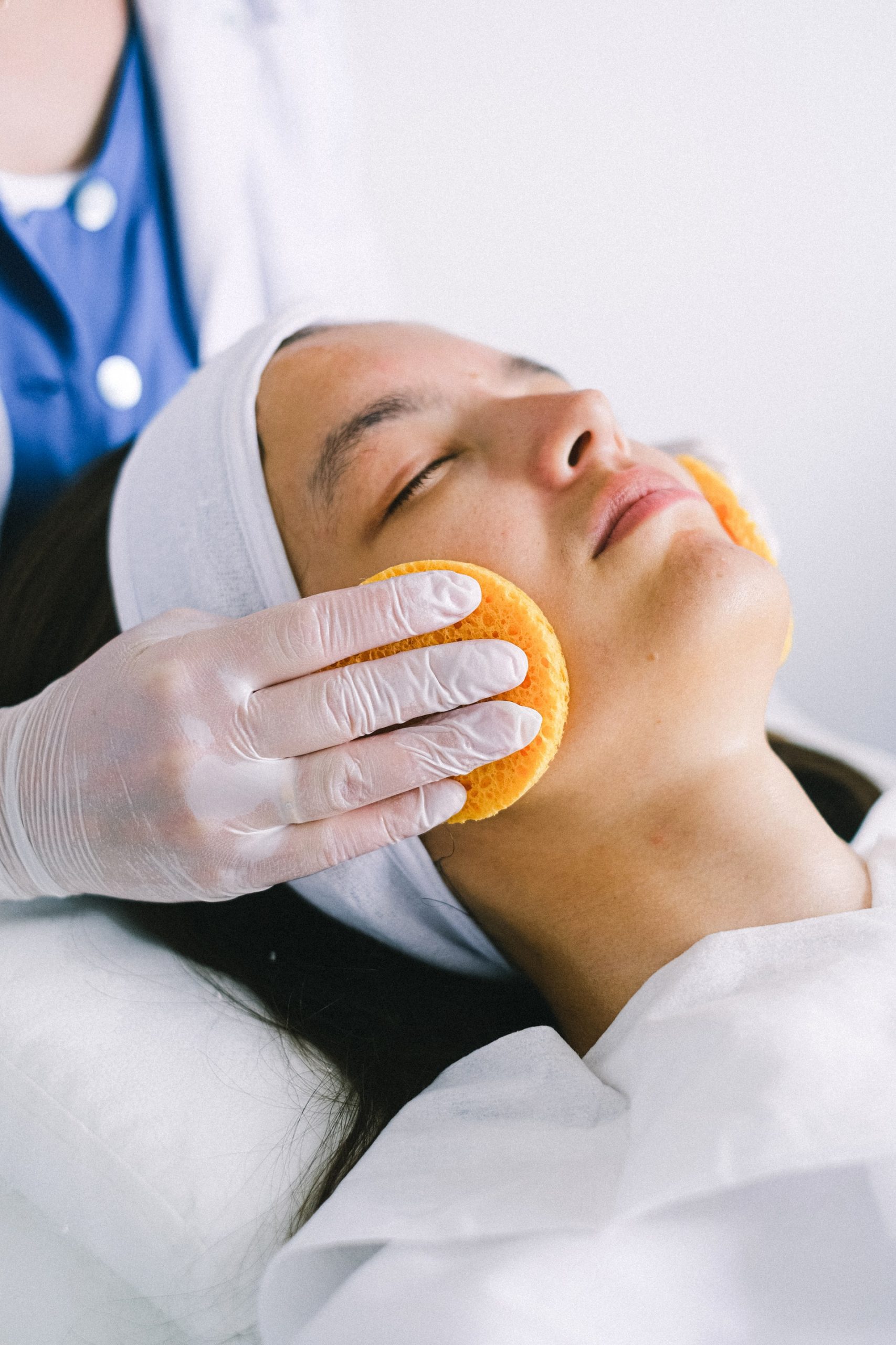 Dermaplaning